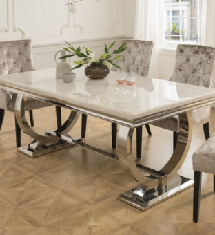4 SEATER DINNING TABLE AND CHAIR 